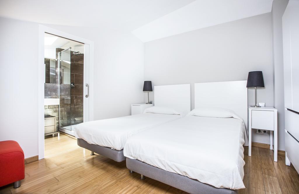 Girona Housing Ginesta 9 Apartman Kültér fotó