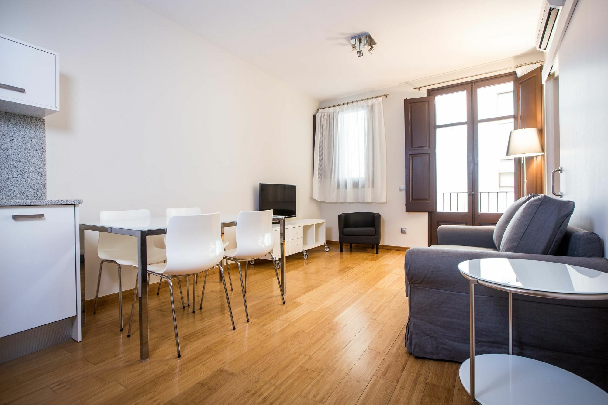 Girona Housing Ginesta 9 Apartman Kültér fotó